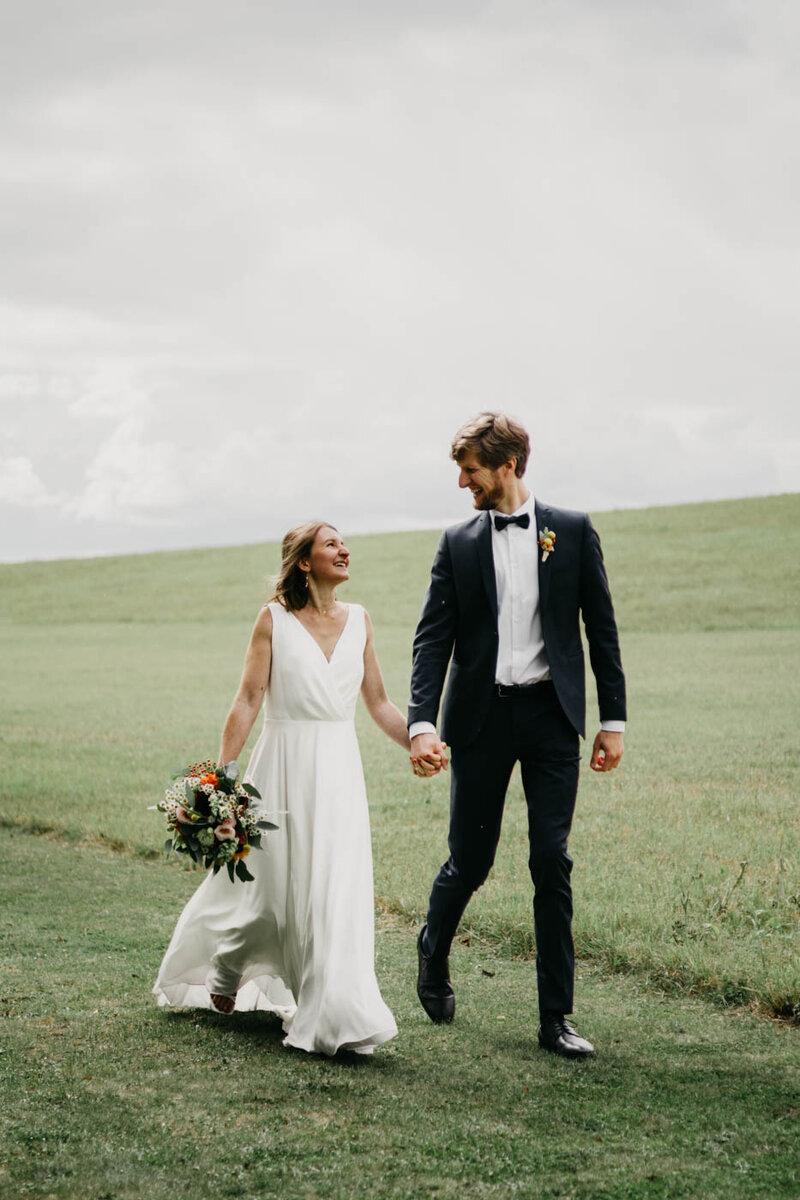 Glückliches Hochzeitspaar